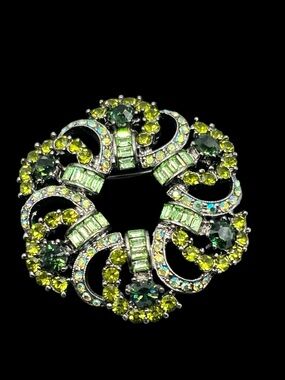 Vintage Carolee Green Rhinestone Brooch